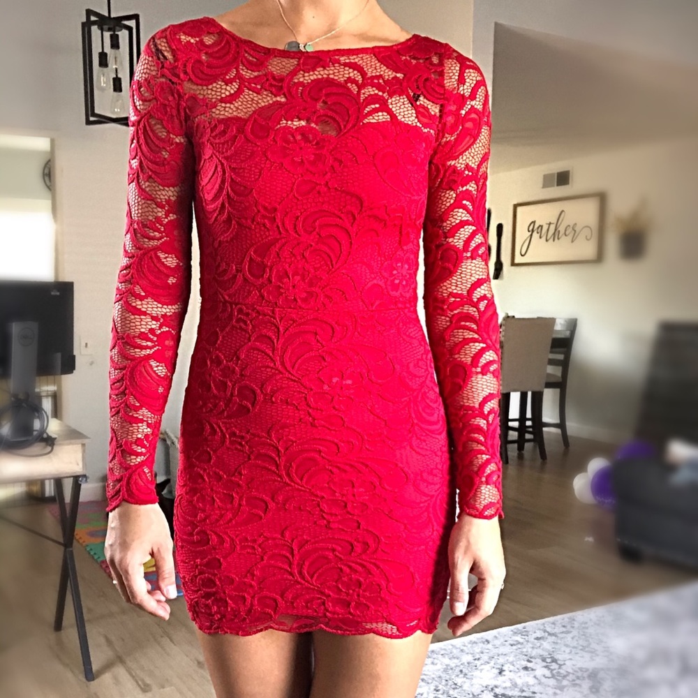 H&M Red Long-Sleeve Mini Dress sz 6